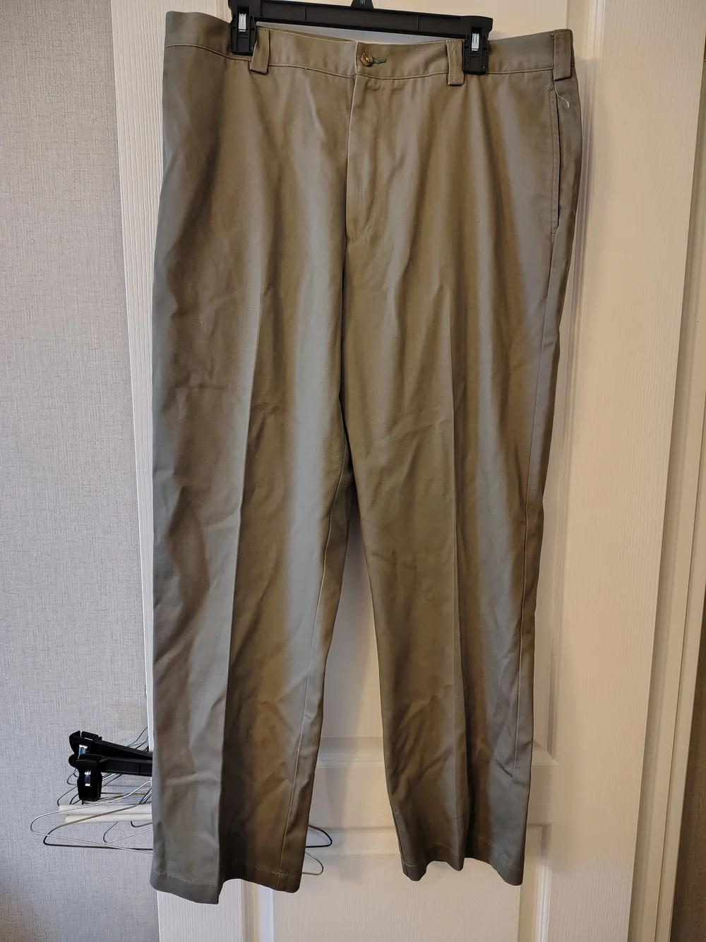 Tommy Hilfiger Men's Olive/Tan Dress Pants